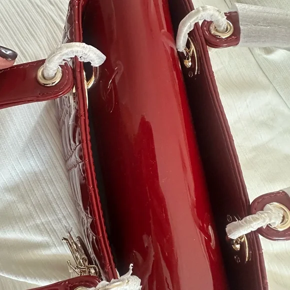 Dior Elegant Inspiration Burgundy Handbag - Picture 3 of 8